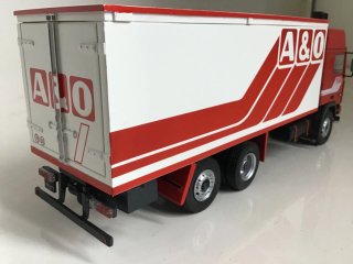 Camion DeAgostini Volvo F12 Globetrotter 1:43