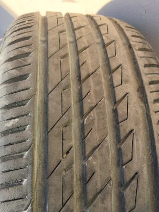 Michelin 215/55/16 Primacy 4