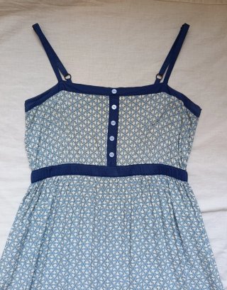 Vestido fresco retro
