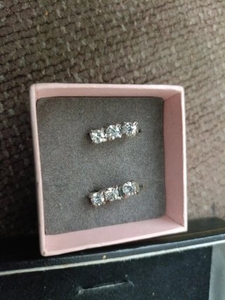 Pendientes de plata con tres piedras