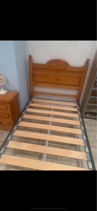 Cama individual 90 madera de pin + Mesita de noche