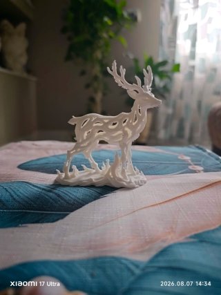 Cervo decorativo bianco