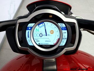 TRIUMPH ROCKET 3 R