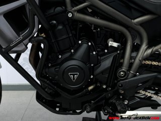 TRIUMPH TIGER 800 XRX ¿A2?