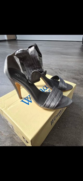 Tacones Marypaz plateados