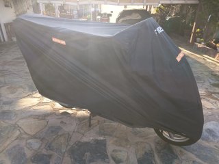 Suzuki Burgman AN400 Gris 18.911 kms. Etiqueta B.