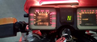 Moto 125 enduro con 8000 kilómetros