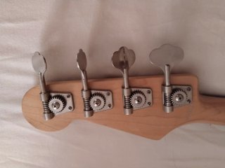 Bajo Precision