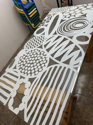 Mesa Ikea Glasholm con 2 caballetes