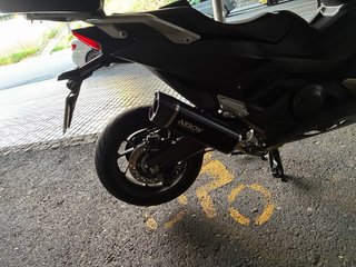 Honda Forza 750