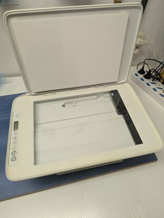 Impresora HP Deskjet 2710