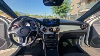 Mercedes-Benz GLA 220 CDI  con 1 año de garantí