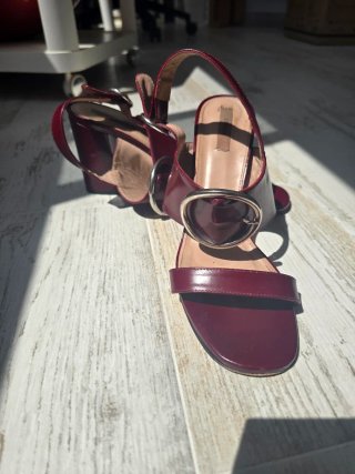Sandalias Uterqüe Burdeos T41
