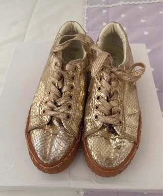 Zapatillas doradas plataforma doble suela
