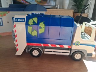 Playmobil Comisaría y Camión Basura