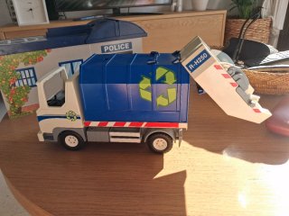 Playmobil Comisaría y Camión Basura