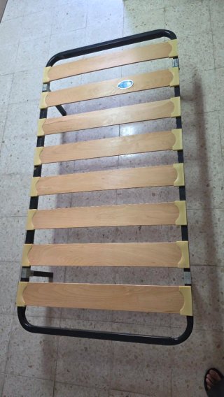 Somier 90cm con patas