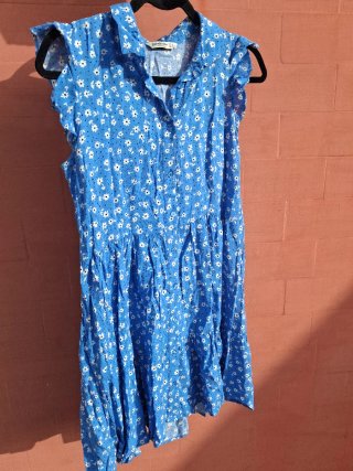 Vestido Stradivarius floral azul
