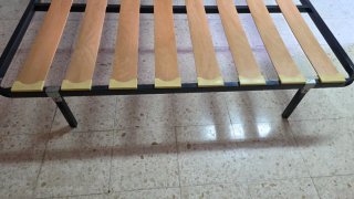 Somier 135cm con patas
