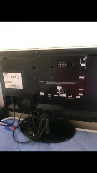 Televisor Samsung UE19C4000PW 19