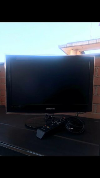 Televisor Samsung UE19C4000PW 19