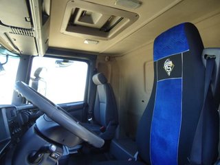 Scania R 420-CAMIONES PORTAMAQUINARIAS