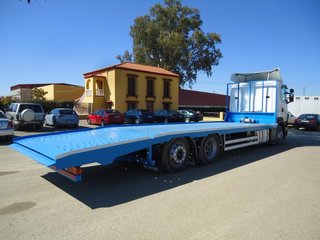 Scania R 420-CAMIONES PORTAMAQUINARIAS