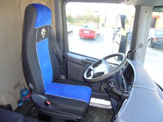 Scania R 420-CAMIONES PORTAMAQUINARIAS