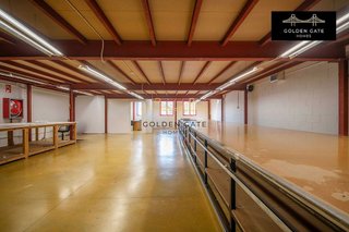 Nave industrial en alquiler en Montigalà -Sant Crist en Badalona