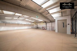 Nave industrial en alquiler en Montigalà -Sant Crist en Badalona