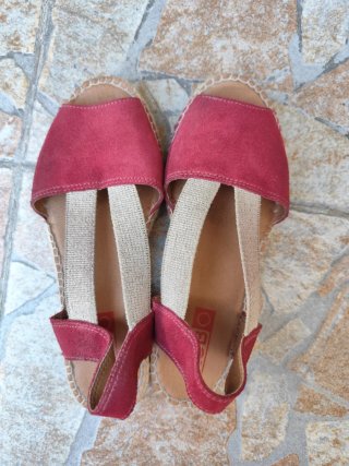 Alpargatas planas mujer rojo y beige