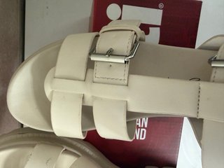 Sandalias Xti Beige Talla 38