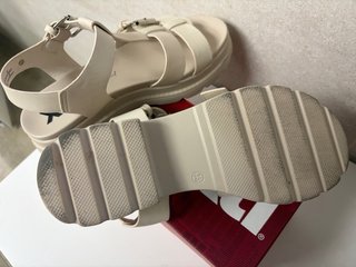Sandalias Xti Beige Talla 38