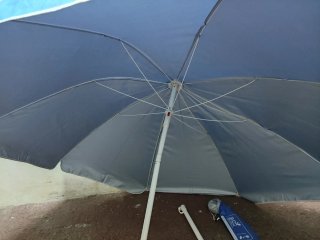 SOMBRILLA PLAYA 180 CM DE GRAN CALIDAD Y PERFECTO