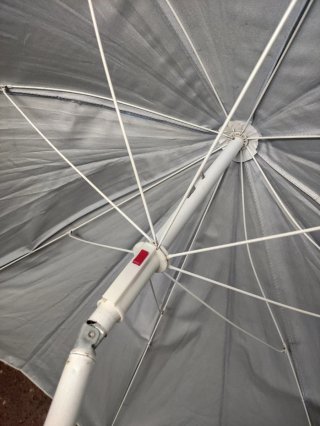 SOMBRILLA PLAYA 180 CM DE GRAN CALIDAD Y PERFECTO