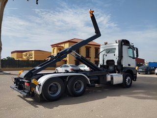 Mercedes AROCS 26 51-CAMIONES GANCHOS PORTACONTENE