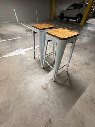 2 Taburetes Altos Metal Blanco y Madera