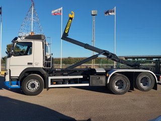 Volvo FMX 450-CAMIONES GANCHOS PORTACONTENEDORES