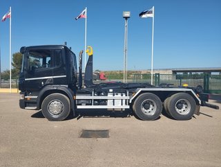 Scania R 420-CAMIONES GANCHOS PORTACONTENEDORES
