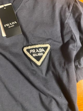 Camiseta Prada Gris