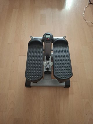 Mini Stepper Hidráulico Compacto.    marca KETTLER