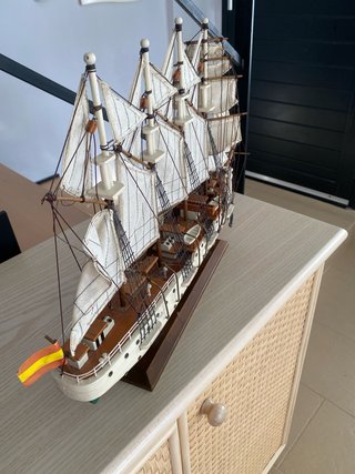 Maqueta velero Juan Sebastián Elcano 56cm x 36cm