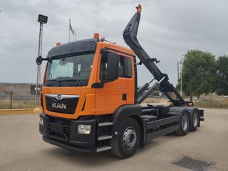 MAN TGS 500-CAMIONES GANCHOS PORTACONTENEDORES