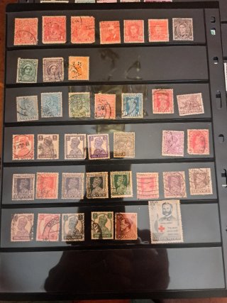 Lote de 518 Sellos Antiguos Mundo