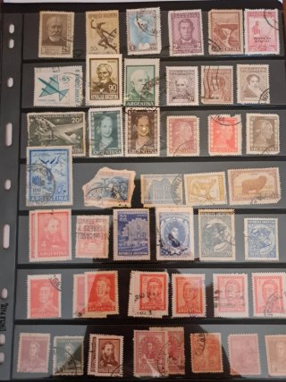 Lote de 518 Sellos Antiguos Mundo