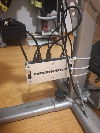 Thrustmaster TM Sim Hub