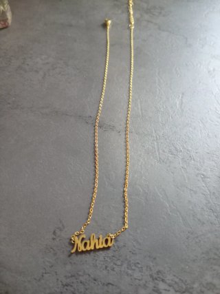 Colgante nombre Nahia oro
