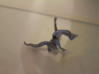 Dragón Metal Vintage 90s (Para Restaurar)