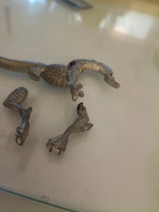Dragón Metal Vintage 90s (Para Restaurar)