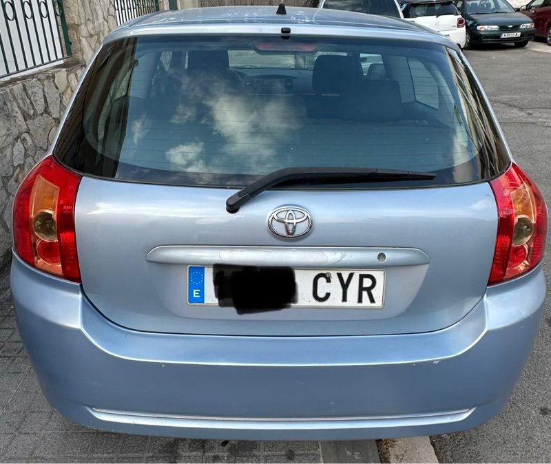 Toyota Corolla 2003 - foto 1